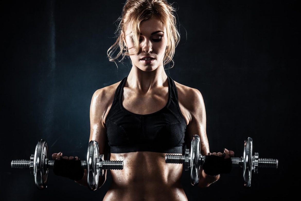 Phụ nữ gầy có nên tập gym không? Cách tập để tăng cân