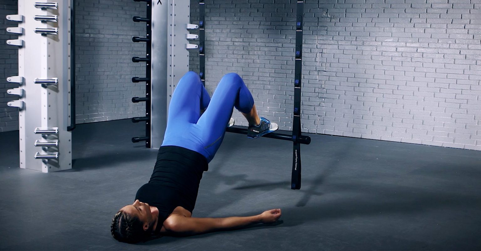 Làm thế nào để thực hiện Glute Bridge Hamstring Curl