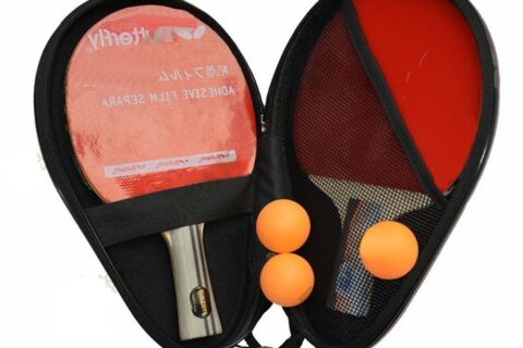 7 thiet bi co ban can thiet ben canh vot bong ban 2